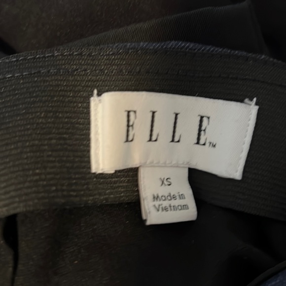 Elle Women’s Navy Pencil Skirt - Picture 2 of 2